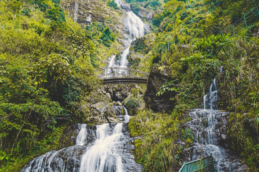 Silver Waterfall Bersama Travel